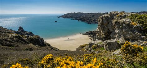 Guernsey Walking Holidays | Self-Guided Scenic Walks | Celtic Trails