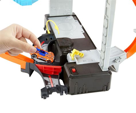 Hot Wheels City Vs Robo Beasts