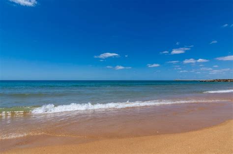 Premium Photo | Algarve beach portugal