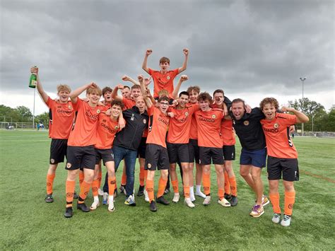 DESTO 17-2 kampioen! | C.O.V. DESTO