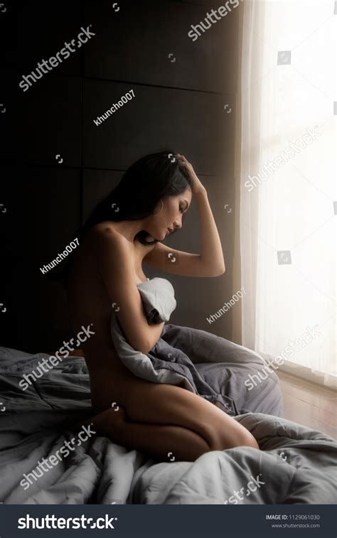 Beautiful Nude Sexy Lady Elegant Pose Stock Photo 1129061030 Shutterstock