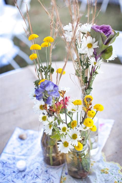 Wildflower Centerpieces Elizabeth Anne Designs The Wedding Blog