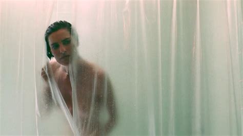 Melanie Shatner nude pics página 1