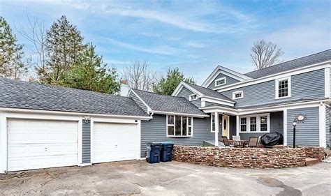 3 S Longyard Rd Southwick Ma 01077 Zillow