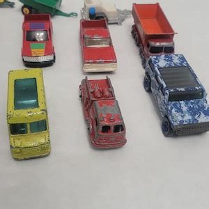 Vintage Matchbox Hot Wheels Toy Car Trucks Ford Rolls Royce Jaguar Series Redline Lesney