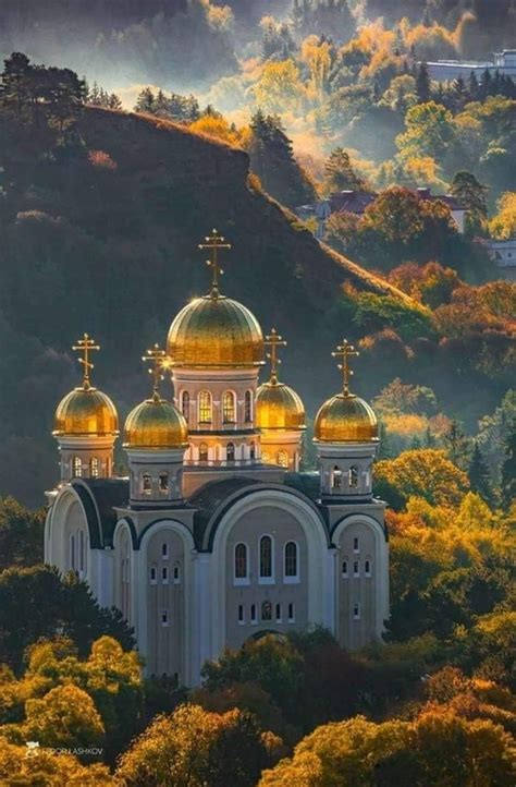 Pin di Vadim Kovalyov su Каменные православные храмы | Luoghi ...