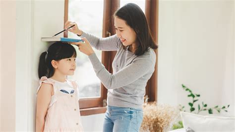 panduan jumlah porsi makan anak usia    klikdokter