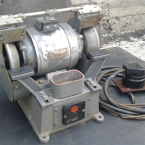 наждак . заточной станок . 380 v . – купить в Красноярске, цена 12 000 ...