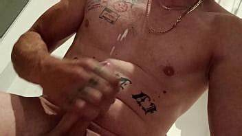 Descargando después del trabajo XVIDEOS