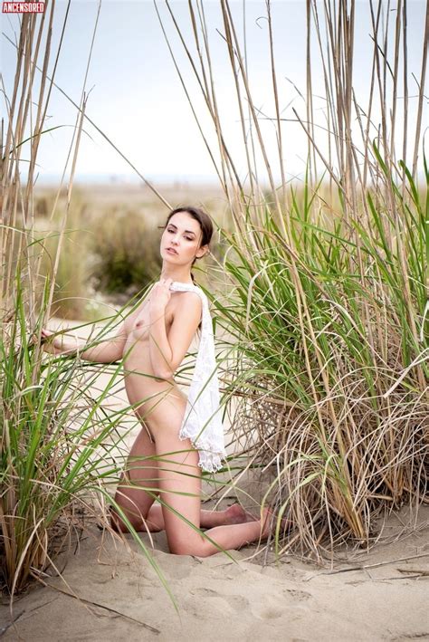 Naked Eliska Cerna Added 08 30 2019 By Covfefe