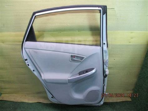 Купить Дверь Toyota Prius ZVW30 2Zrfxe, левая задняя в Хабаровске по ...