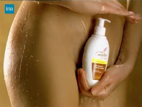 Tv Advert With Nude Woman Covering Pussy ThisVid