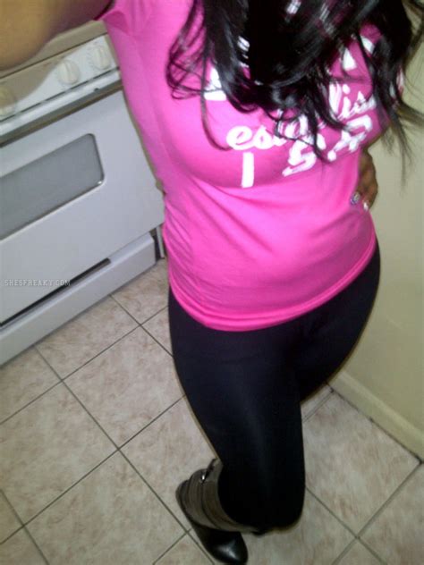 Pretty Pussy Phat Ass ShesFreaky