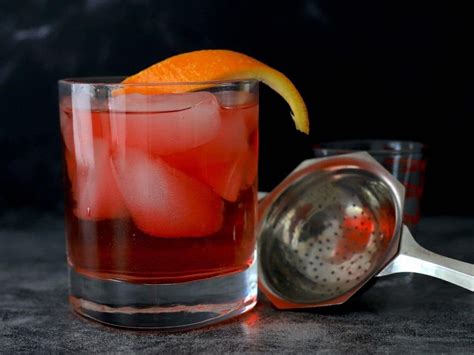 9 Low-Carb Alcoholic Drinks for a Healthy Pour