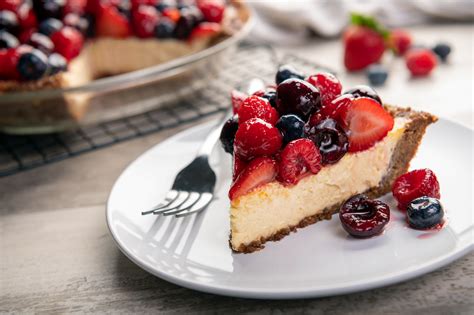 Cheesecake De Cerezas Y Bayas Very Best Baking