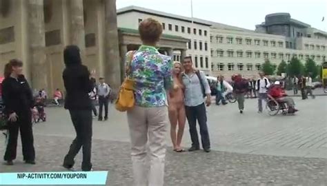 Hot Amateur Girl Anne Naked On Public Streets TNAFlix Porn Videos