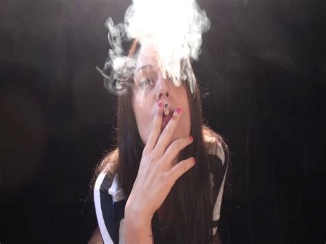 Amelia Adorable Power Smoker Smoking Porn Smoking Fetish Smoke Porn