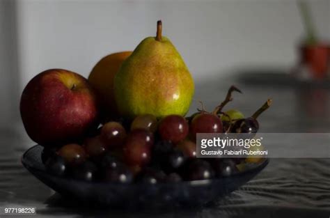 3,161 Frutos Stock Photos, High-Res Pictures, and Images - Getty Images