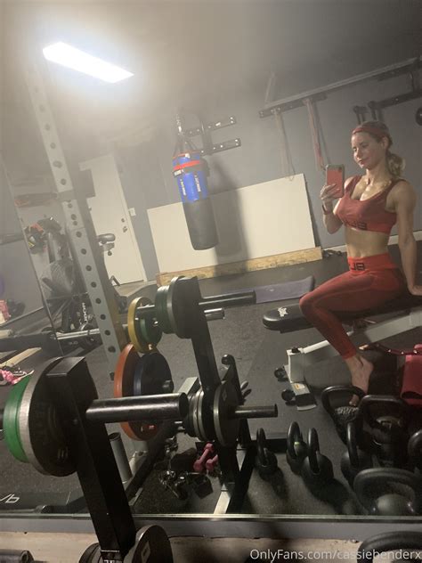Cassiebenderfit P Of Porn Pic