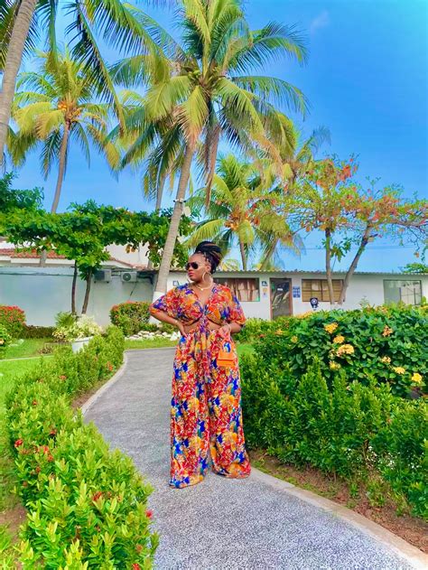 Exploring El Salvador — %Exploring El Salvador —Exploring El Salvador