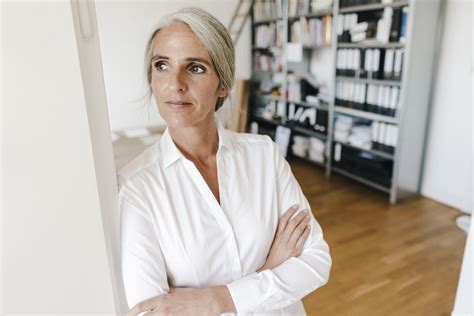 Ron Livingston’s Choice of Roles That Speak About Humanity