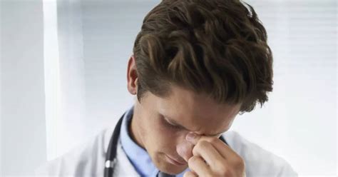 Medical Staff Reveal Ridiculous Excuses Patients Gave For Weird Sex Injuries The Ugly Minute