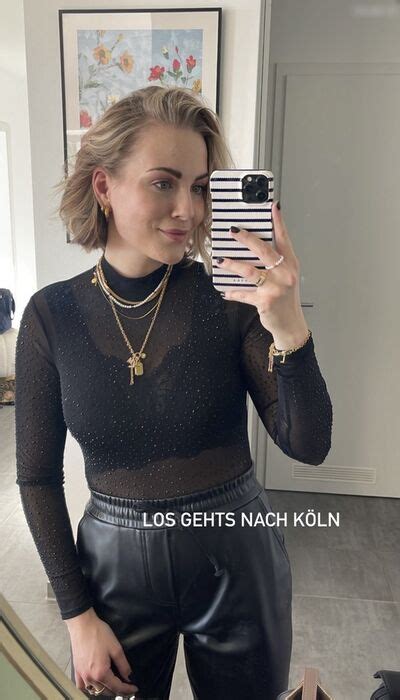 Vanessa Blumenthal Vanezia Blum Nude Fapullo