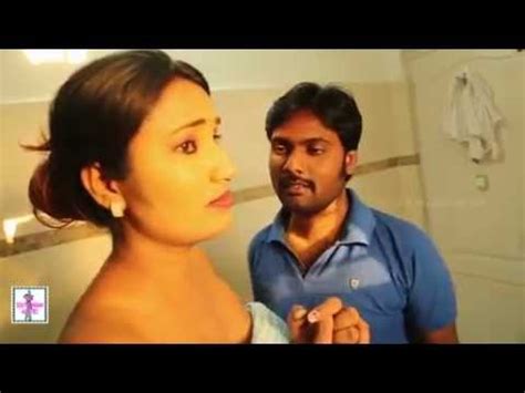Indian Hot Girl Bathroom Romance Leaked Mms Video Youtube