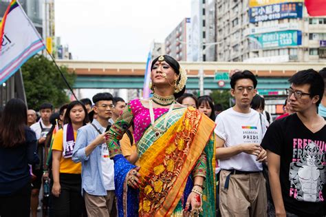 Photoreportage à Taipei la première Gay Pride après le Mariage pour tous Asialyst