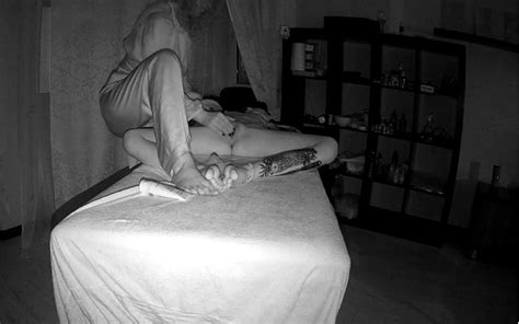 Watch Massage Belle Gives Guest Girl A Hot Massage Feb Naked People With Tonk Ryry In