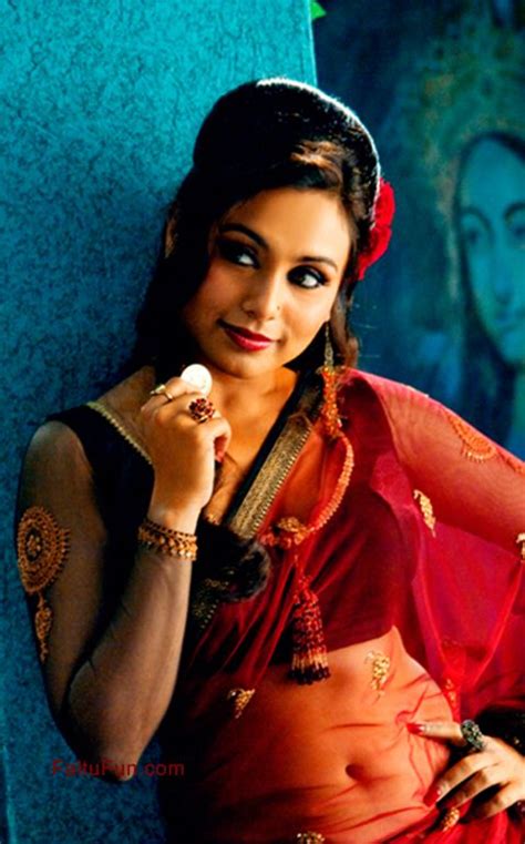 Bollywood Actress Photobook Rani Mukherjee Hot Navel