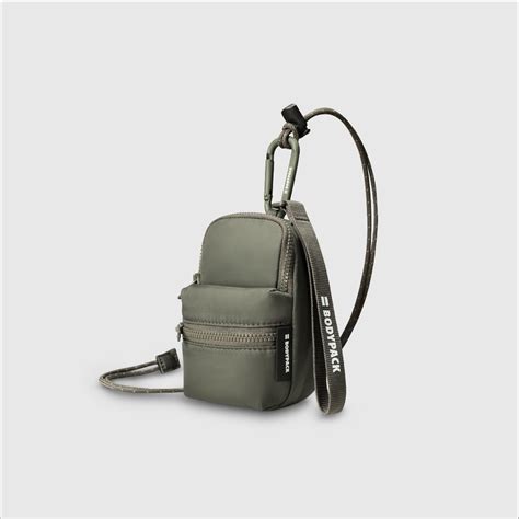 bodypack catalog ardent pouch dimension      cm material