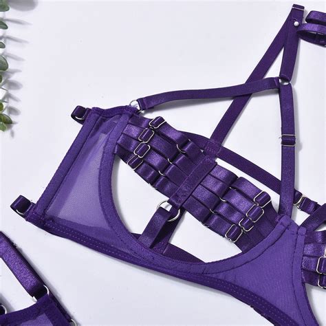 European And American Erotic Lingerie Showing Breasts Sexy Sweets