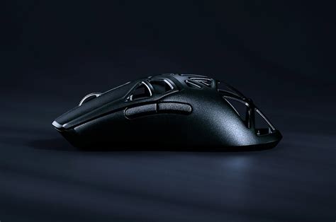 Ultra-Lightweight Razer Viper Mini Signature Edition gaming mouse ...