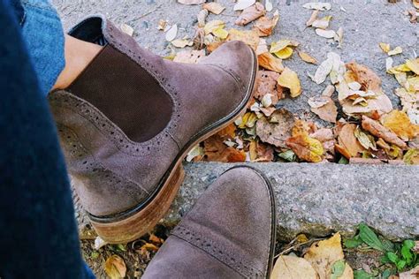 How To Fix The Elastic On Chelsea Boots - StyleCheer.com