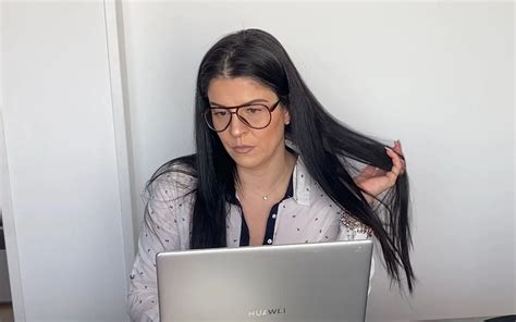 Gassy Secretary Farting Burping And Smoking At Work Spanish Amateur Porn Xhamster