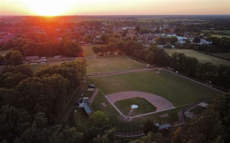 Working Game Wir Holen Den Ballpark Aus Dem Winterschlaf Westend Ers