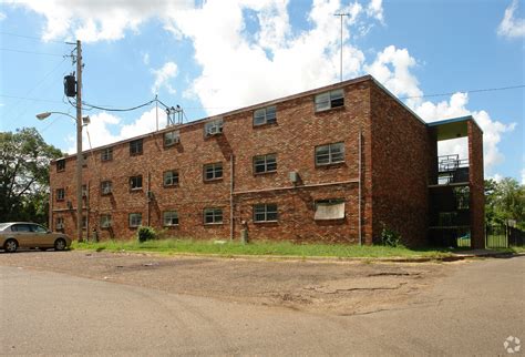Grand Chateau 1576 W Capitol St Jackson Ms 39203