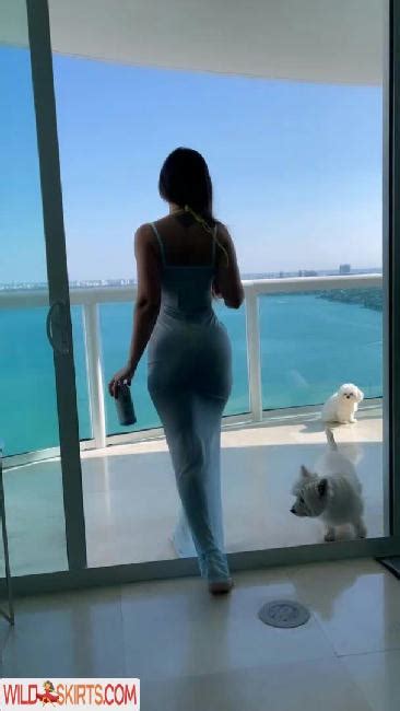 Angie Varona Angievarona Nude OnlyFans Instagram Leaked Video 1262