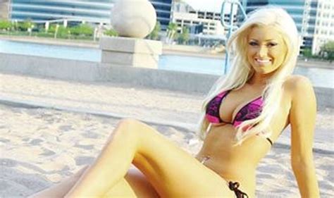 Stephanie Mitchell Nude Pics Page 1