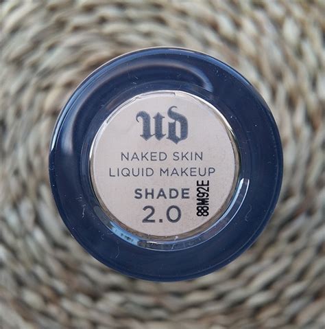 BASE DE MAQUILLAJE NAKED SKIN URBAN DECAY Belleza Bajo Lupa