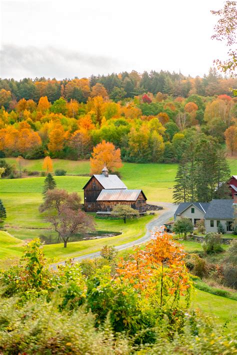 10+ FESTIVE Things to Do in VERMONT During FALL (+Tips)