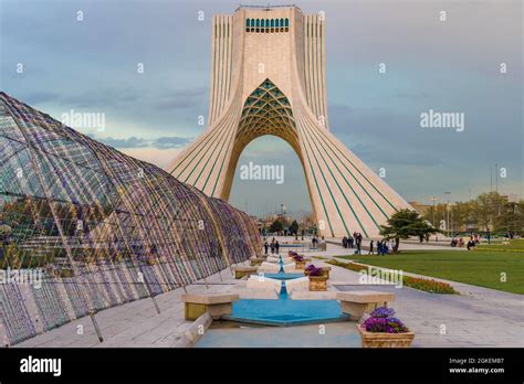 Azadi Tower Borj E Azadi Tower Freedom Monument Formerly Known As