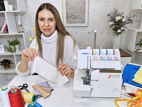 Коверлок JUKI PE 1500N Professional Edition / 24 программы / Ролевой ...