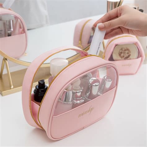 Модерна козметична чантичка