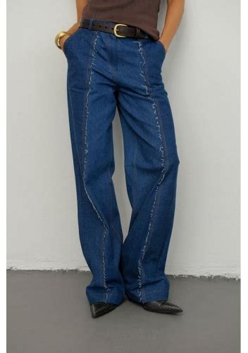 NUDE Белорусская одежда ИДИЛЬ официальный интернет магазин одежды NUDE