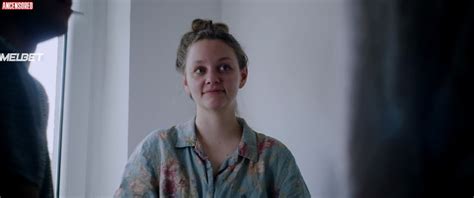 Naked Mathilde Bundschuh In Model Olimpia