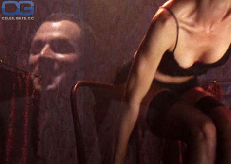 Jenna Elfman Nude Pictures Photos Playboy Naked Topless Fappening