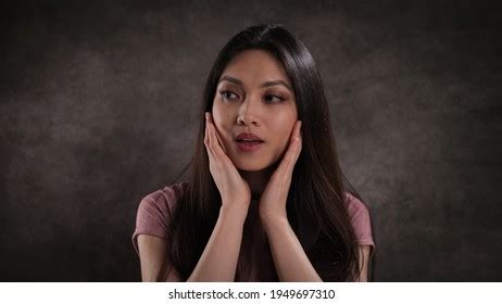 naked asian teen girls snímků stock fotografií a obrázků bez autorských poplatků