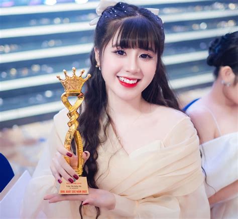 Chi M Ng Ng Body B C L A C A Hot Girl H Th Nh Titanic N I M I Th C Chia S